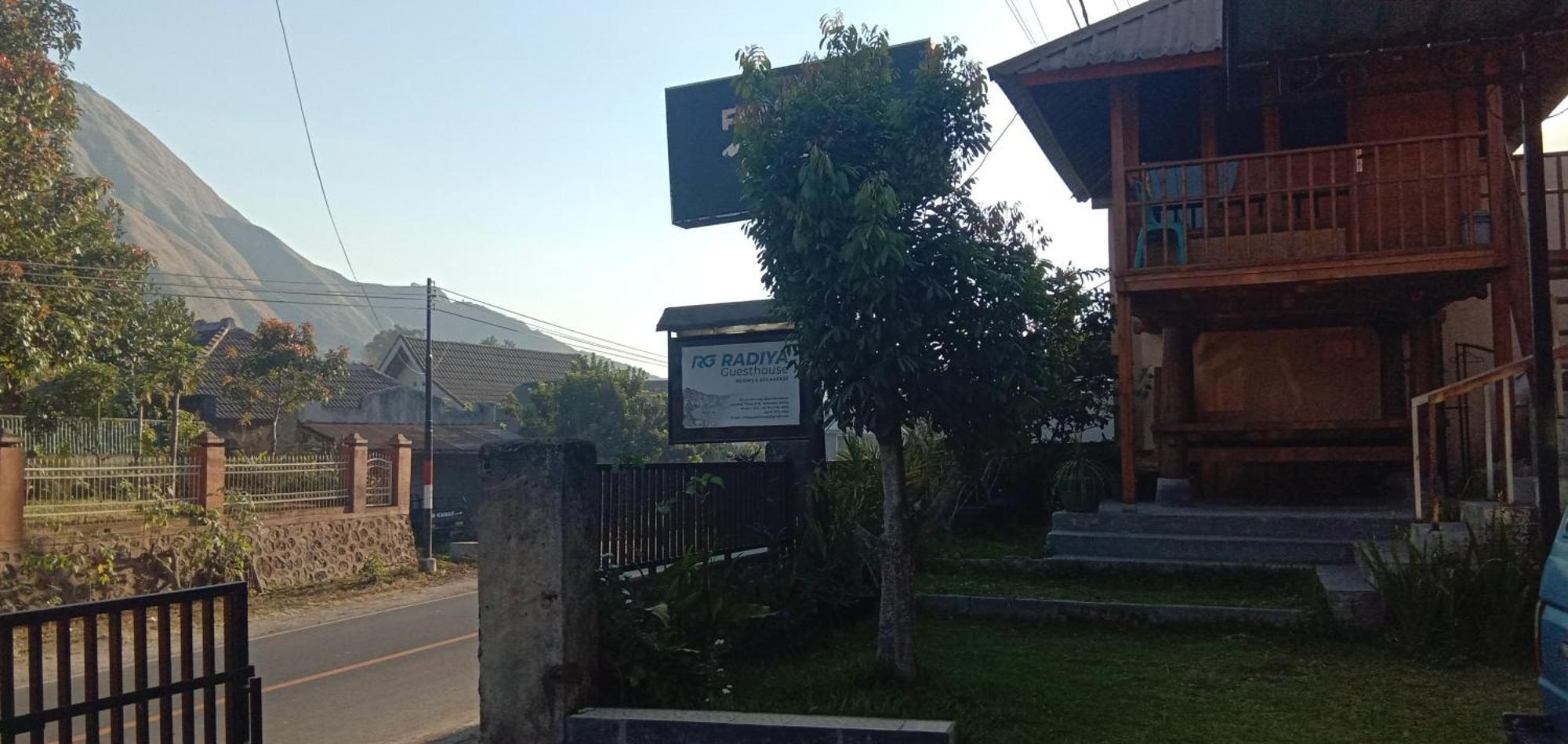 Radiya Guesthouse Sembalunlawang Luaran gambar